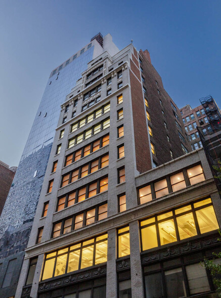 32 W 39th St, New York, NY for sale - Building Photo - Image 1 of 24