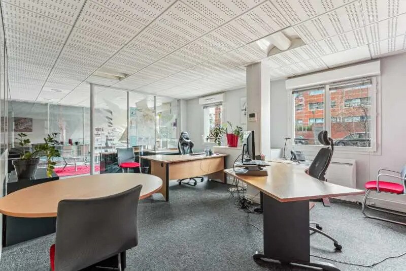 10 Mail Atlantis, Massy for lease Building Photo- Image 1 of 11