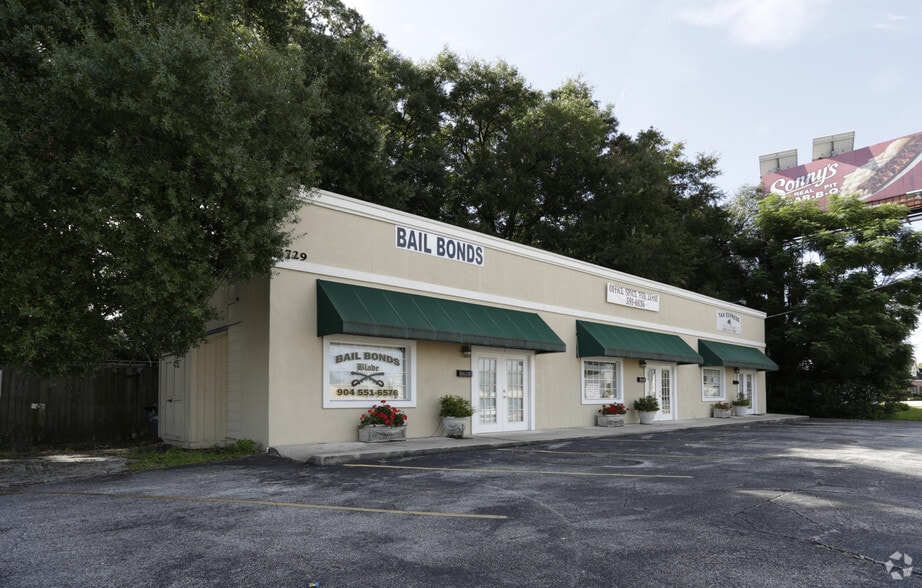 3729 Blanding Blvd, Jacksonville, FL 32210