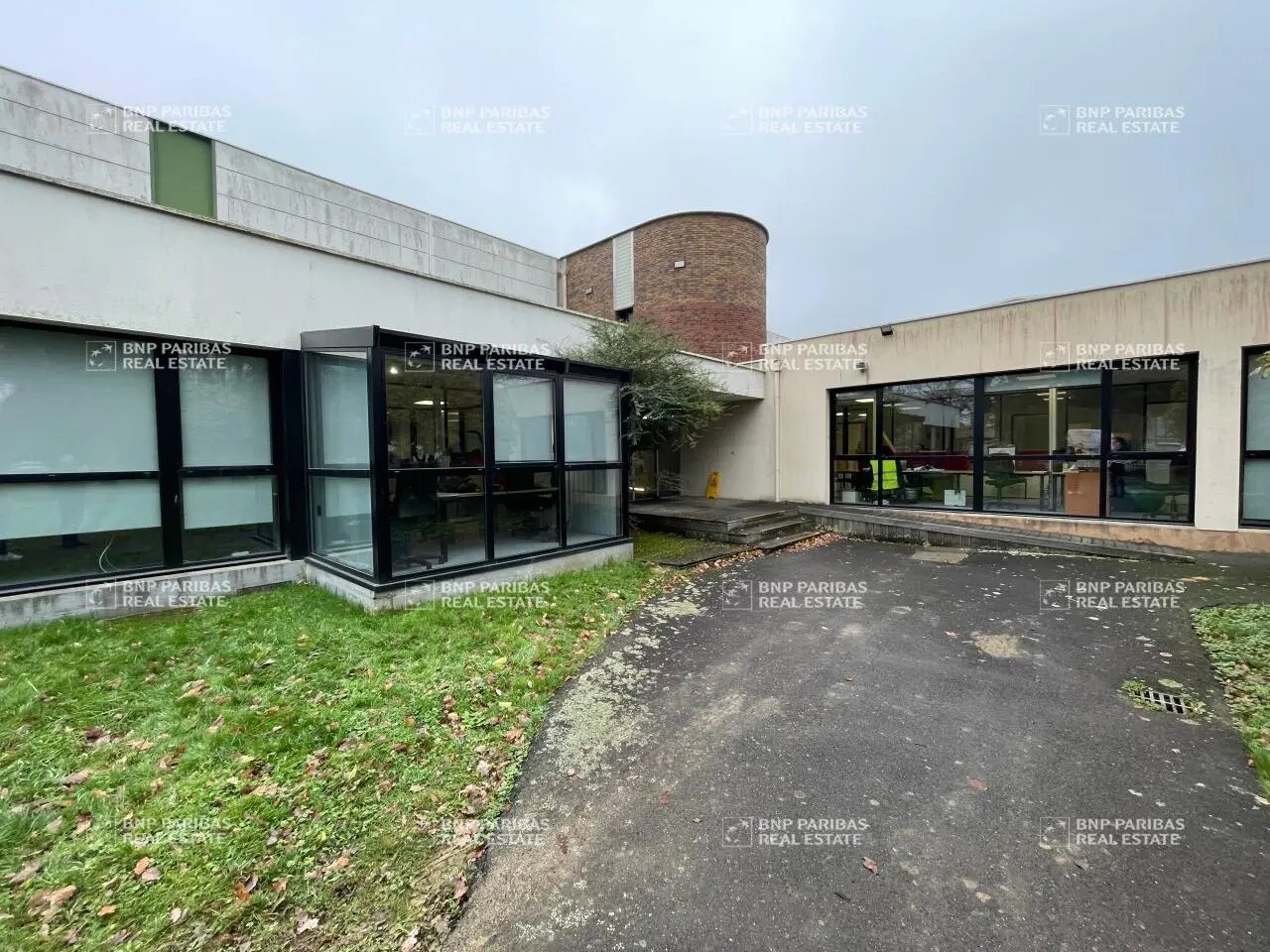 Flex in Bruz for sale Building Photo- Image 1 of 16