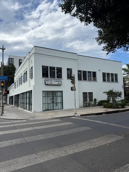 3469-3473 W 8th St, Los Angeles, CA for lease - Building Photo - Image 2 of 7