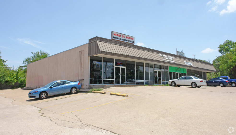 3001-3027 Lackland Rd, Fort Worth, TX for lease - Building Photo - Image 1 of 13