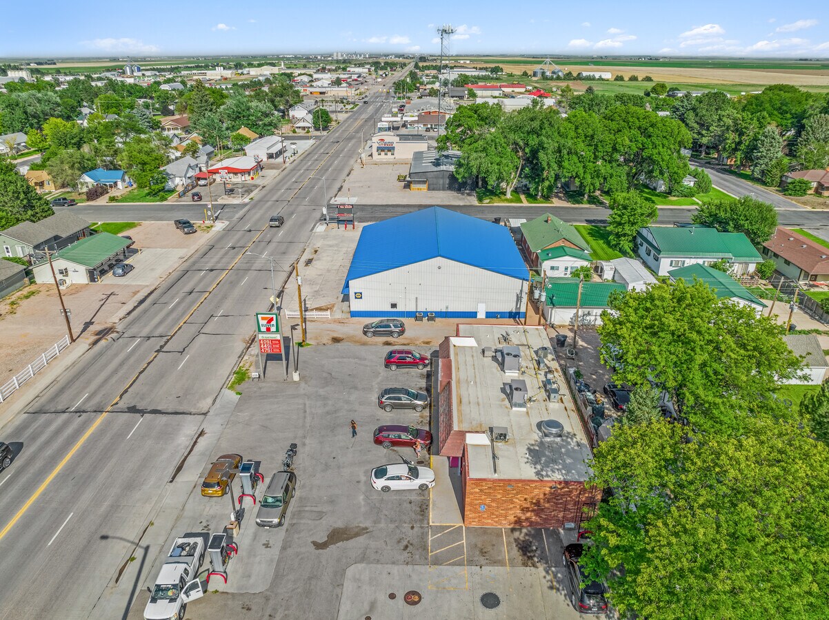 801 S Main St, Yuma, CO 80759