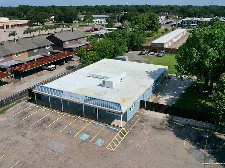 1922 Dallas St, Pasadena, TX for sale - Building Photo - Image 3 of 31