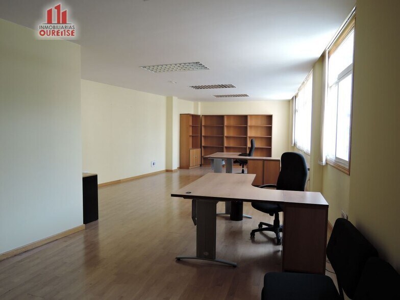 Office in Ourense, Orense for sale - Building Photo - Image 2 of 8