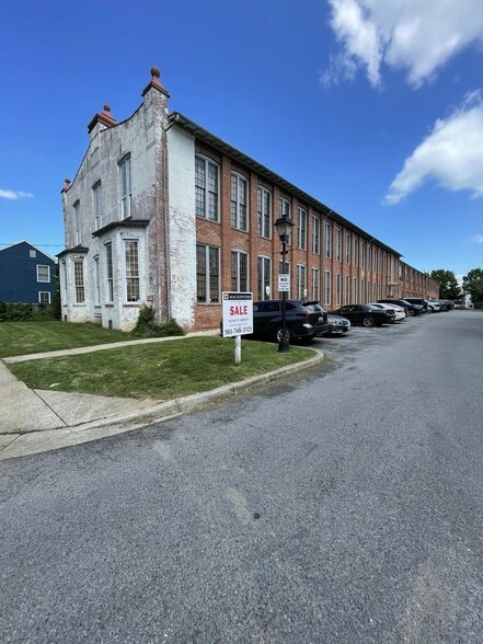 241 E 4th St, Frederick, MD for sale - Building Photo - Image 1 of 16