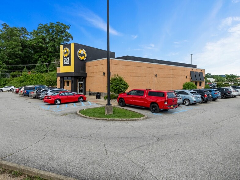 2501 Mountaineer Blvd, Charleston, WV for sale - Building Photo - Image 2 of 8