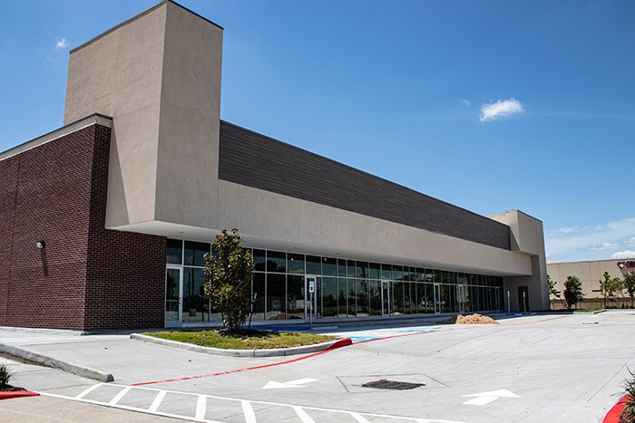 Grand Parkway Shopping Ctr, Sugar Land, TX for lease - Building Photo - Image 3 of 4