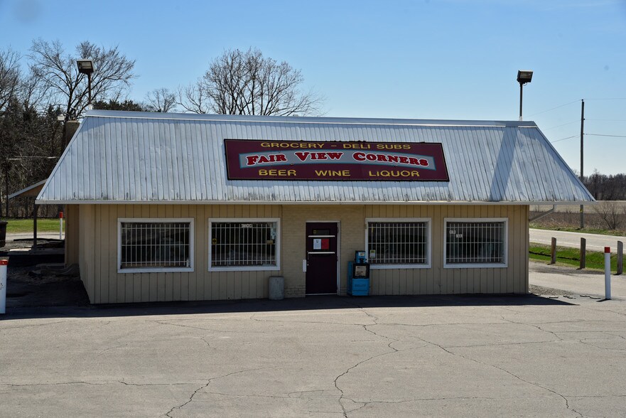 1885 W Dansville Rd, Mason, MI 48854