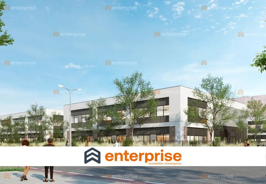 Flex in Wattrelos for sale - Building Photo - Image 1 of 4