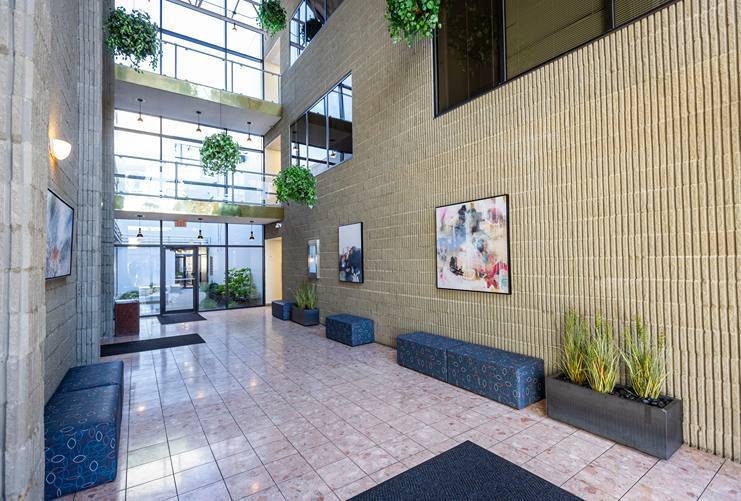 4405-4411 Montgomery Rd, Norwood, OH for lease - Lobby - Image 3 of 10