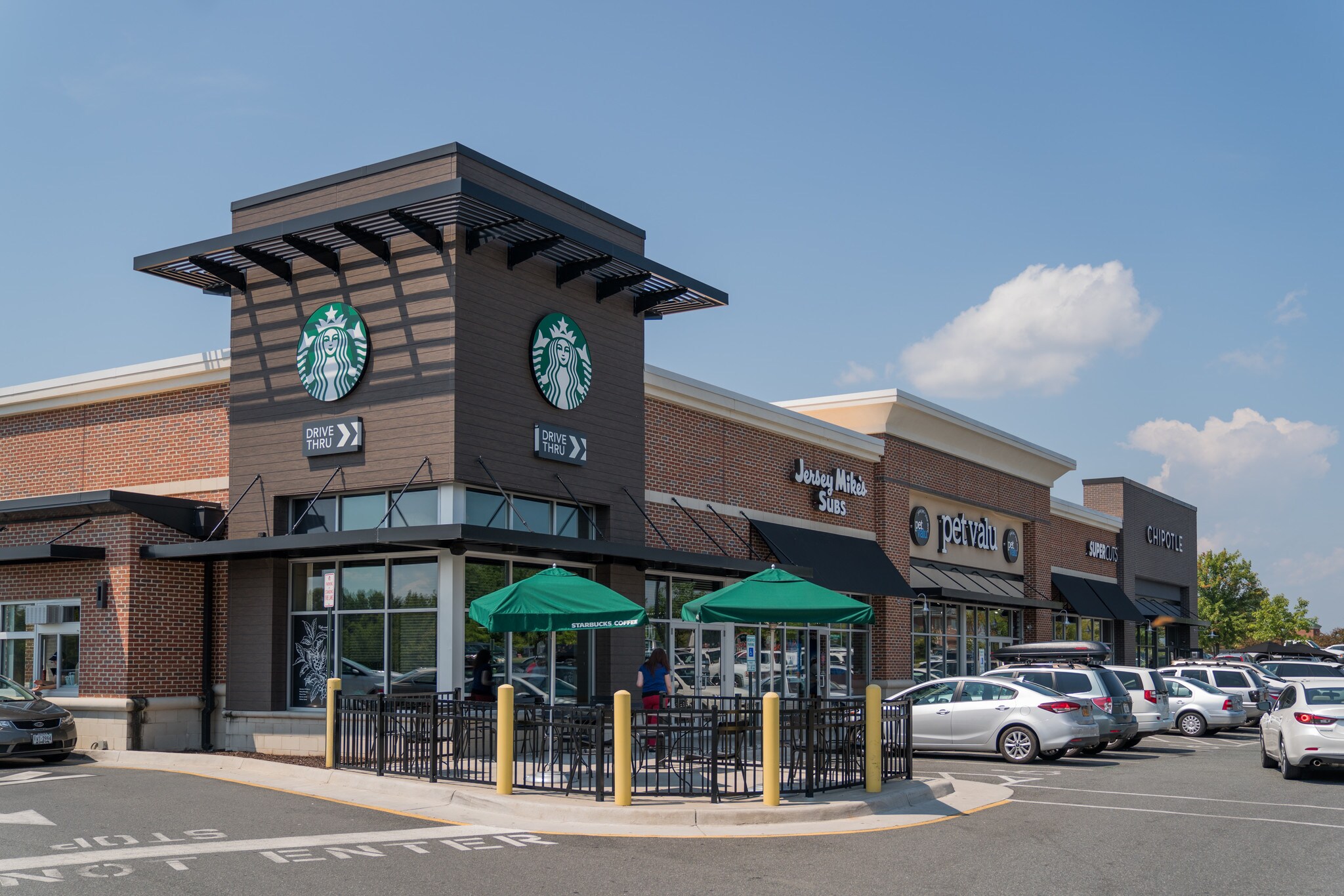 2040 Abbey Rd, Charlottesville, VA for lease Building Photo- Image 1 of 5