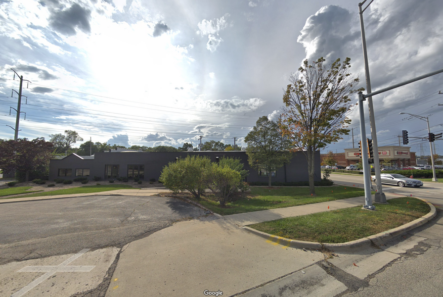 1538 Clavey Rd, Highland Park, IL for lease - Building Photo - Image 2 of 3