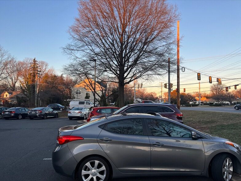 1020 Elden St, Herndon, VA for sale - Building Photo - Image 3 of 3