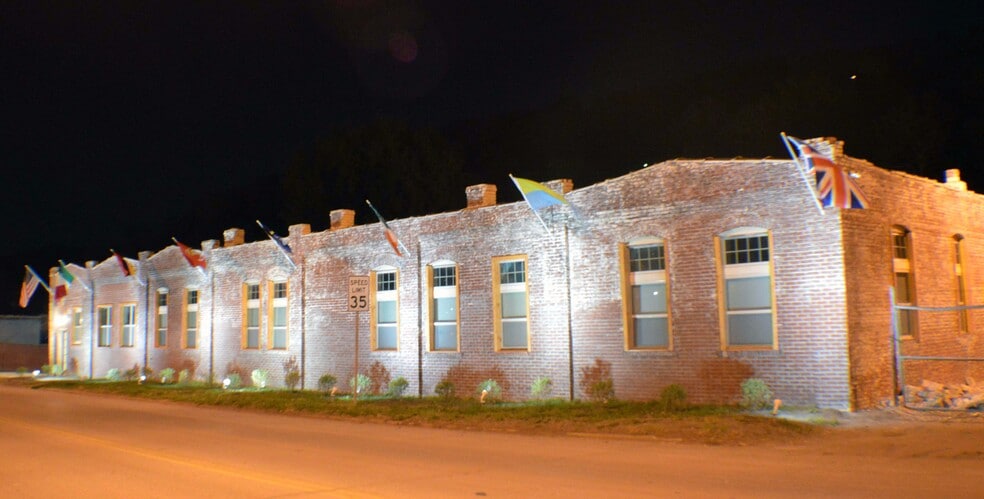 2223 Guinotte Ave, Kansas City, MO for sale - Building Photo - Image 3 of 16