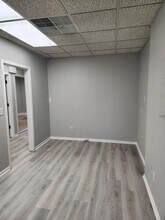 421 21st Ave, Longmont, CO for lease Interior Photo- Image 1 of 4