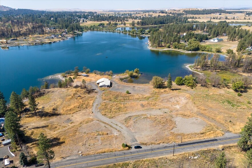 9212 S Silver Lake Rd, Medical Lake, WA for sale - Building Photo - Image 1 of 11