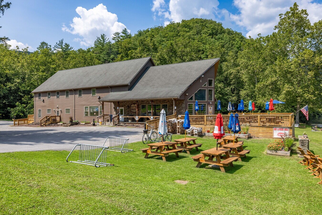 392 Slate Run Rd, Slate Run, PA 17769 - Hotel Manor | LoopNet