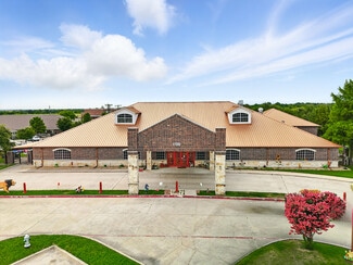 More details for 1700 Cedar Run, Ennis, TX - Retail for Sale