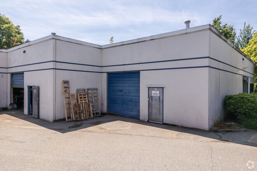 18812 96th Ave, Surrey, BC for lease - Building Photo - Image 3 of 3