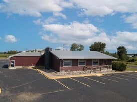 Backwoods Bar and Grill - Turn Key Restaurant