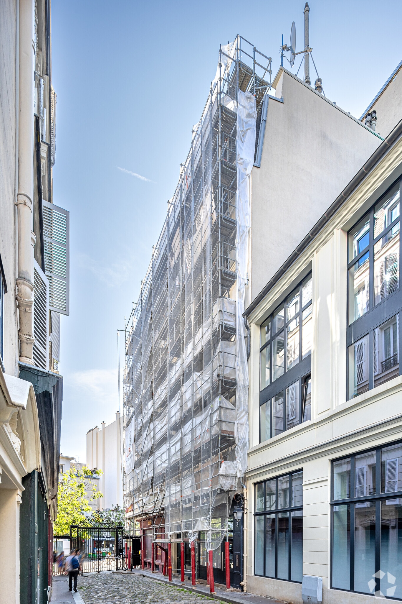 3 Villa Wagram-Saint-Honoré, Paris for sale Primary Photo- Image 1 of 29