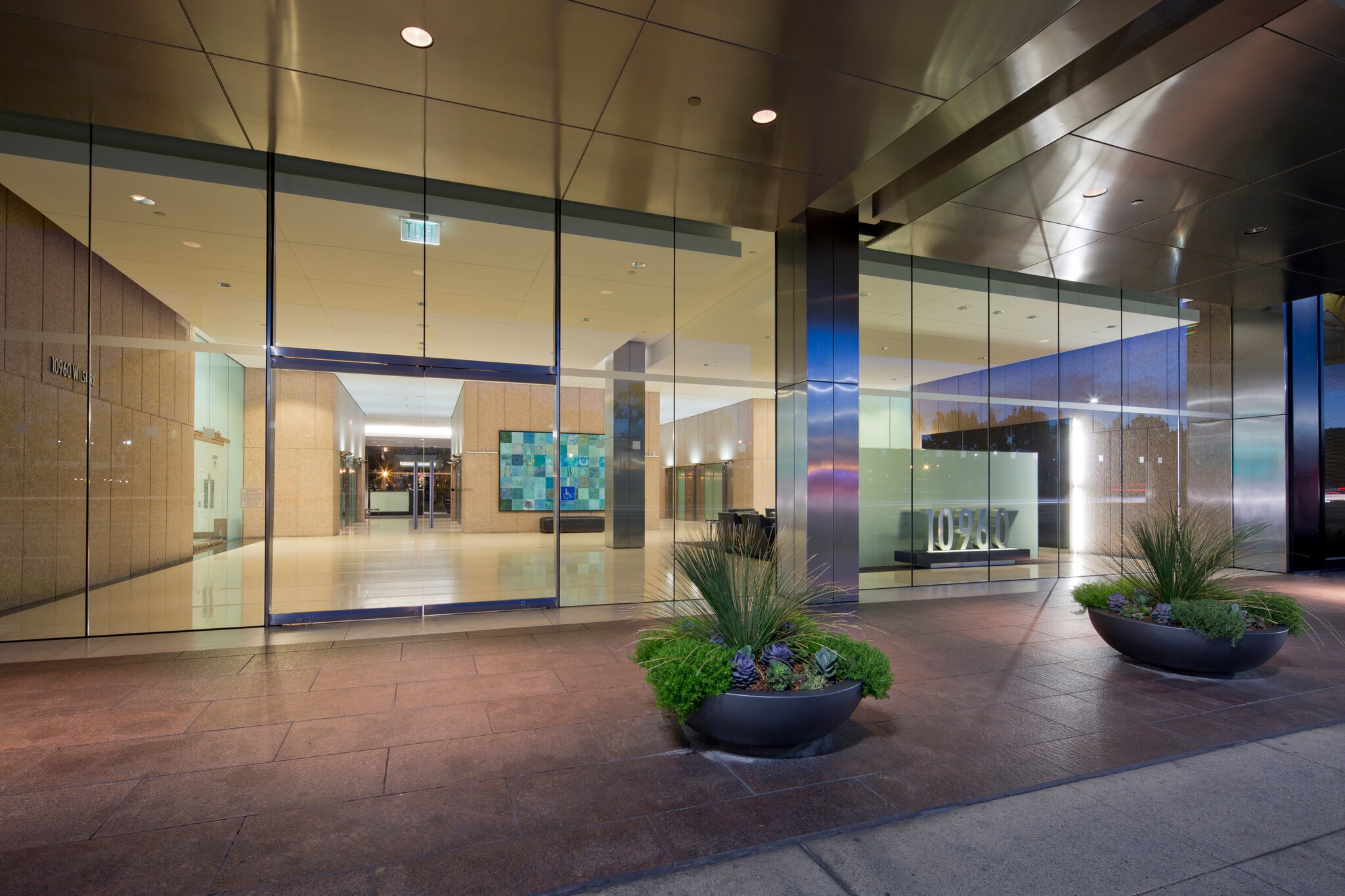 10960 Wilshire Blvd, Los Angeles, CA 90024 - Office for Lease | LoopNet - 10960 Wilshire Blvd Los Angeles Ca 90024