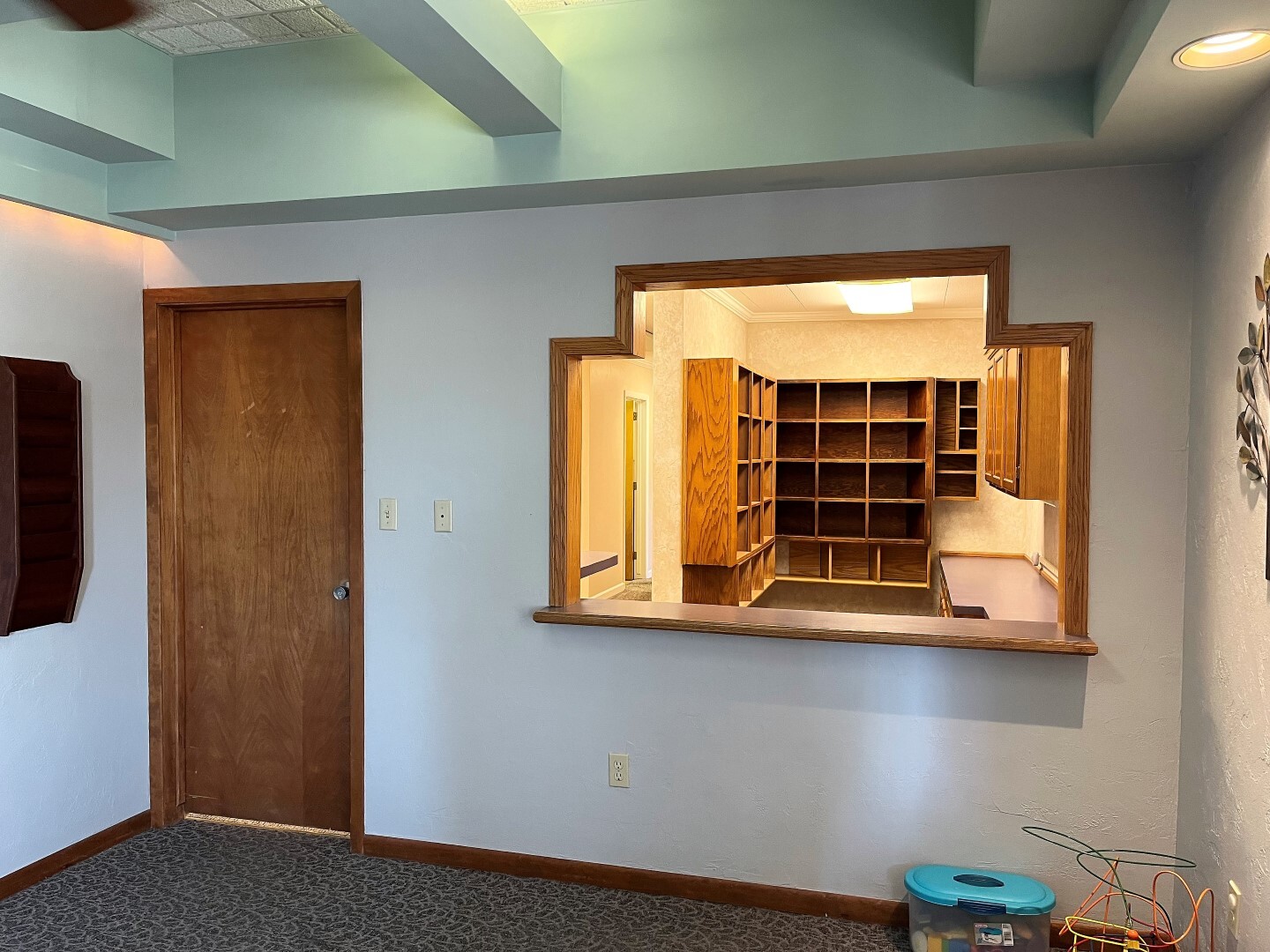 411 W 5th St, McCook, NE for lease Interior Photo- Image 1 of 22