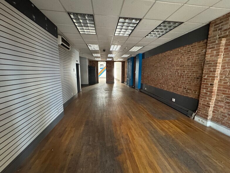 468 Bergen St, Brooklyn, NY for lease - Building Photo - Image 2 of 3