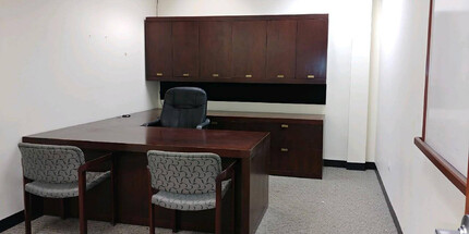 7700 W 79th St, Bridgeview, IL for lease Interior Photo- Image 1 of 4