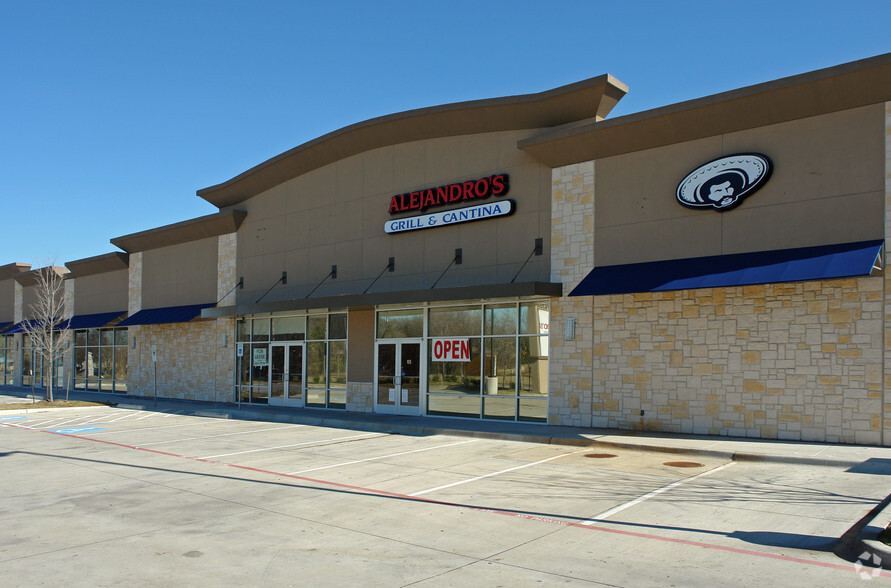 1800 Dalrock Rd, Rowlett, TX for lease - Building Photo - Image 2 of 8