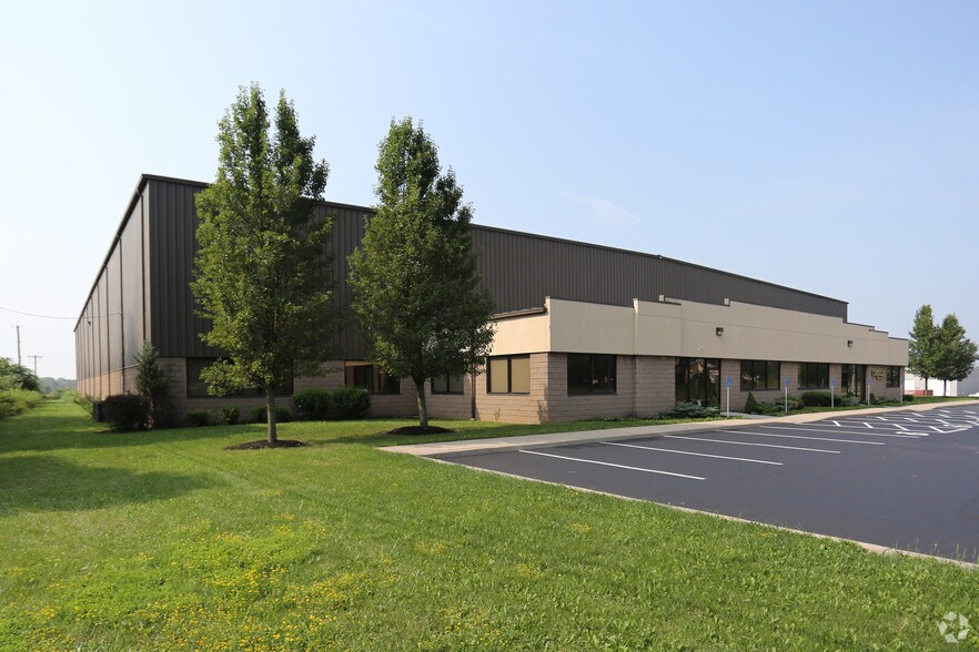 100 Aviation Ave, Rochester, NY for sale - Primary Photo - Image 1 of 1