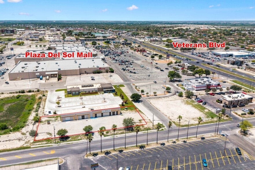 159 Braddie Dr, Del Rio, TX for sale - Building Photo - Image 2 of 29