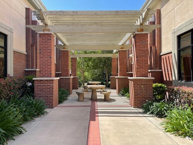 10801 Foothill Blvd, Rancho Cucamonga, CA for lease - Building Photo - Image 2 of 9