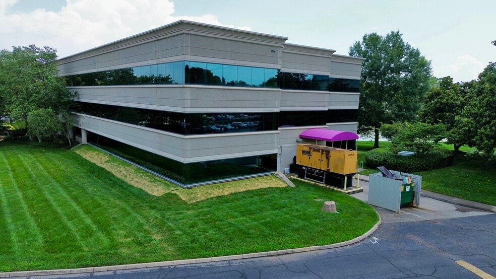 301 Laboratory Rd, Oak Ridge, TN for sale - Building Photo - Image 3 of 13