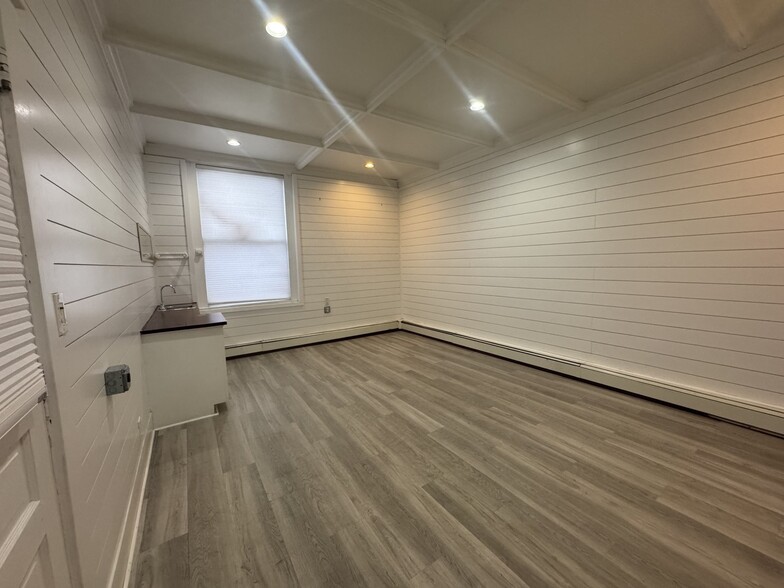 2 Central St, Ipswich, MA for sale - Building Photo - Image 2 of 14