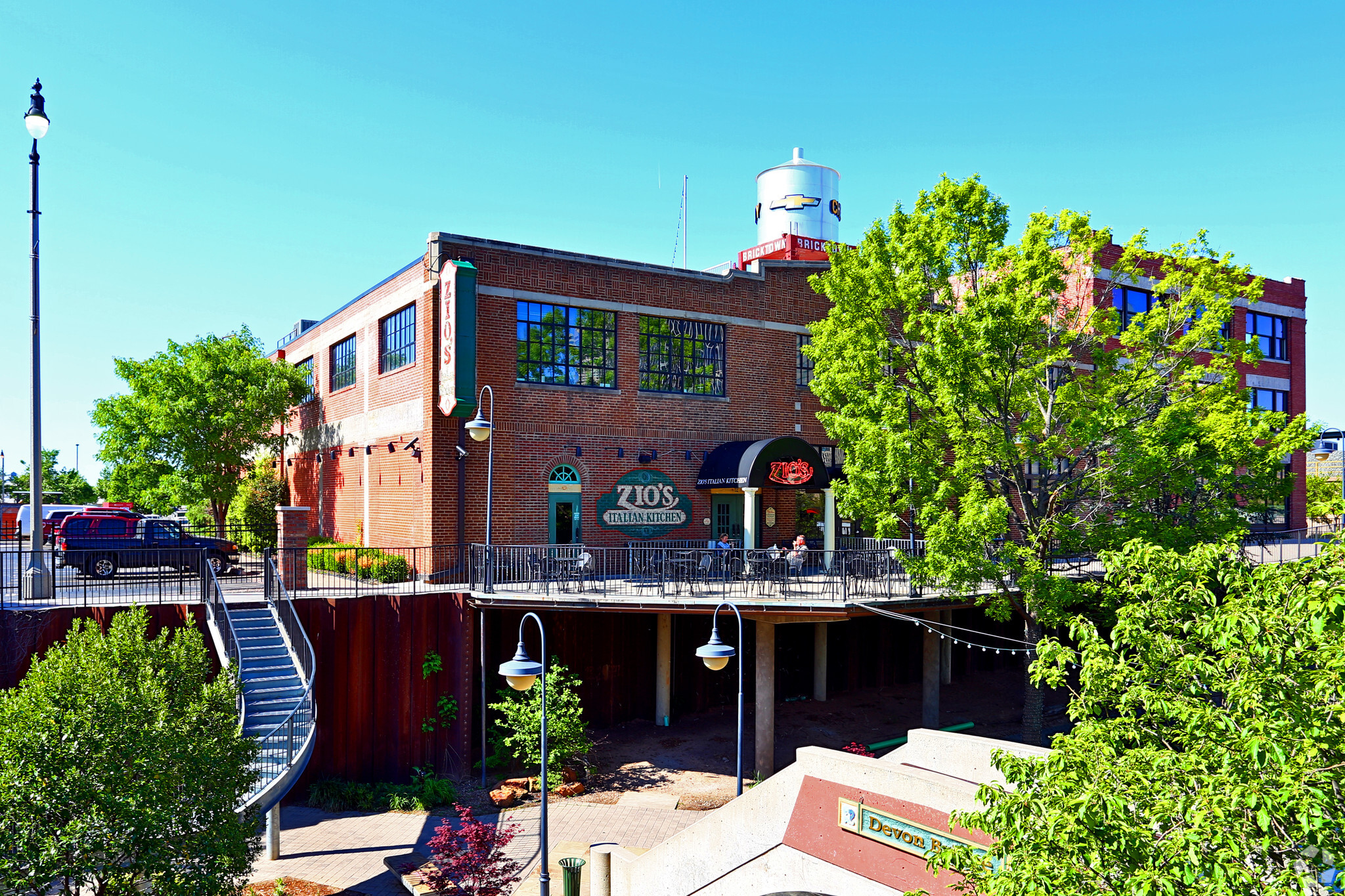 12 E California Ave, Oklahoma City, OK for sale Primary Photo- Image 1 of 1