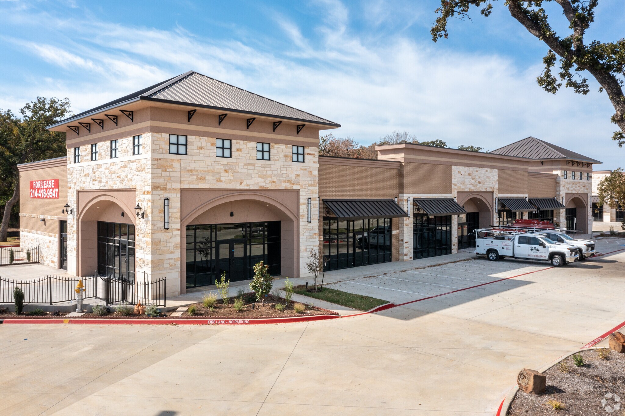 SWC I-35 and Lake Sharon Drive, Corinth, TX for lease Primary Photo- Image 1 of 28