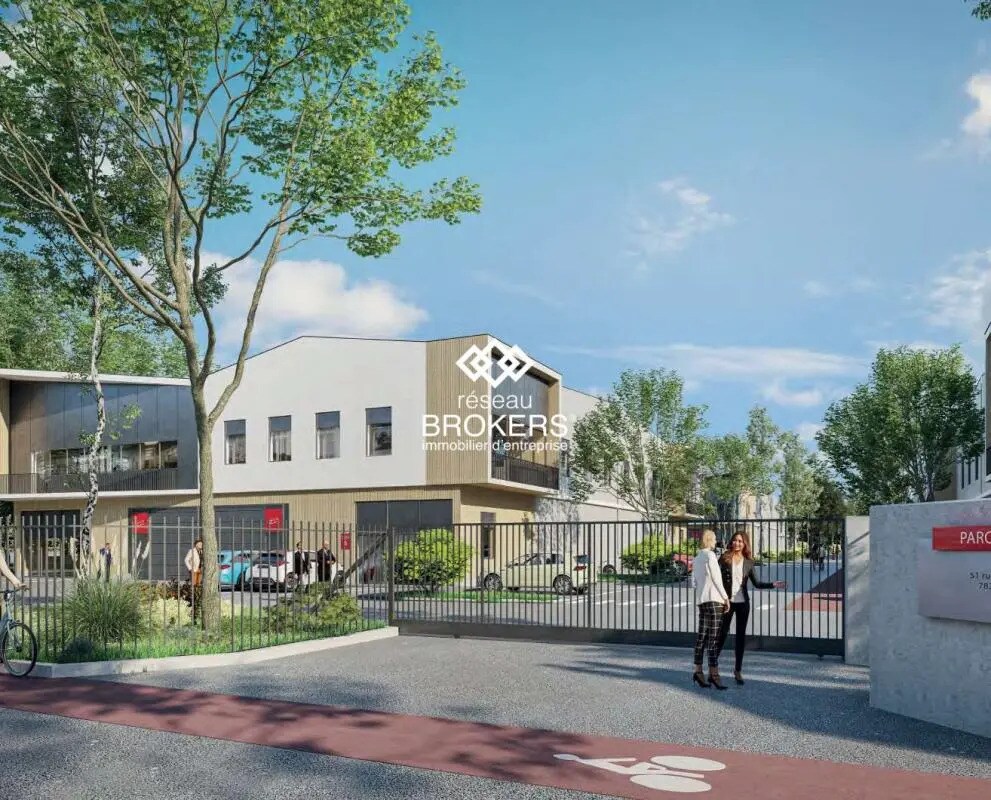 Industrial in Plaisir for sale Building Photo- Image 1 of 12