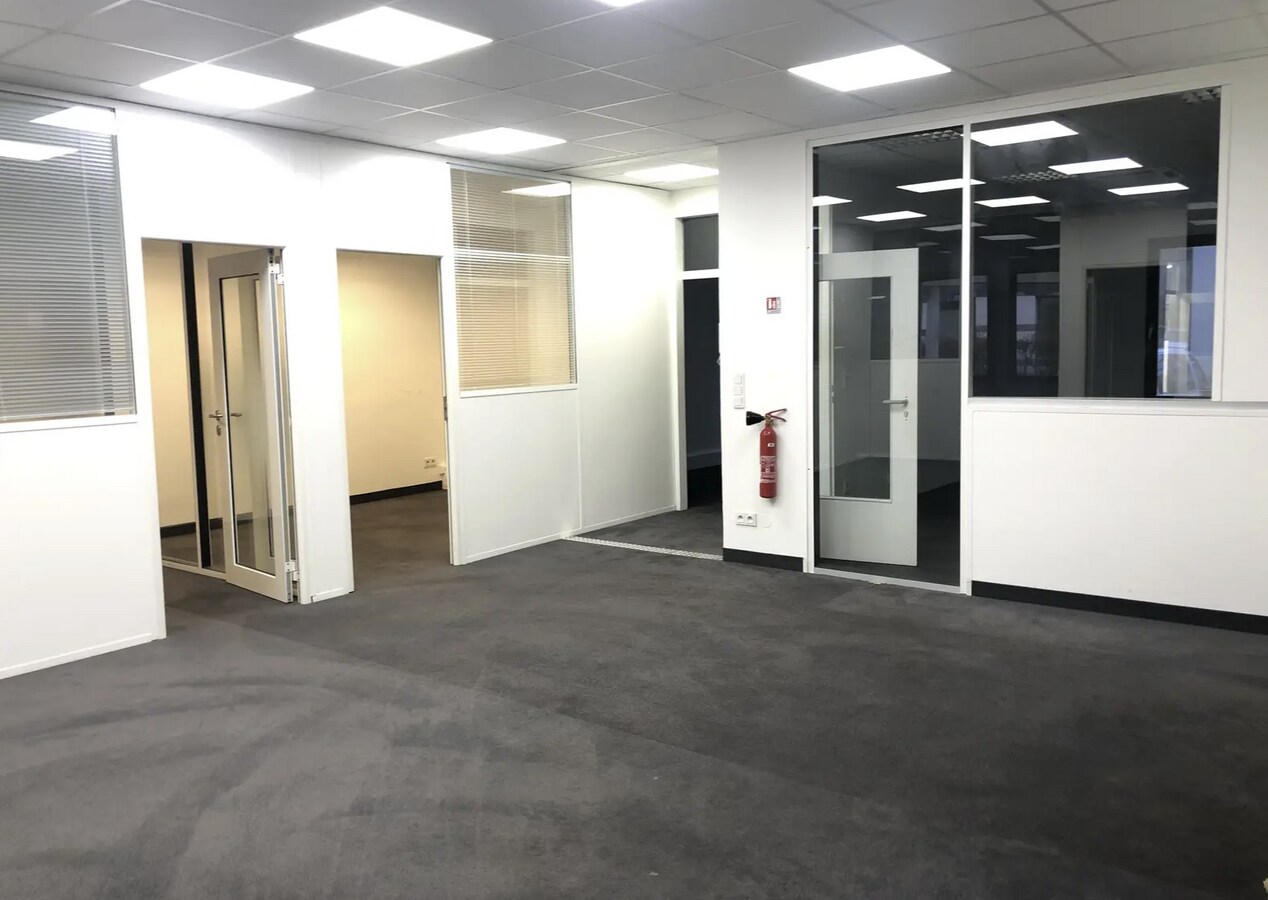 3 Place Du Village, Gennevilliers, HDS 92230 - - - Interior Photo - Image 1 of 1