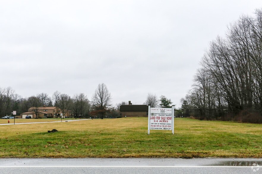 26390 Sprague Rd, Olmsted Falls, OH 44138