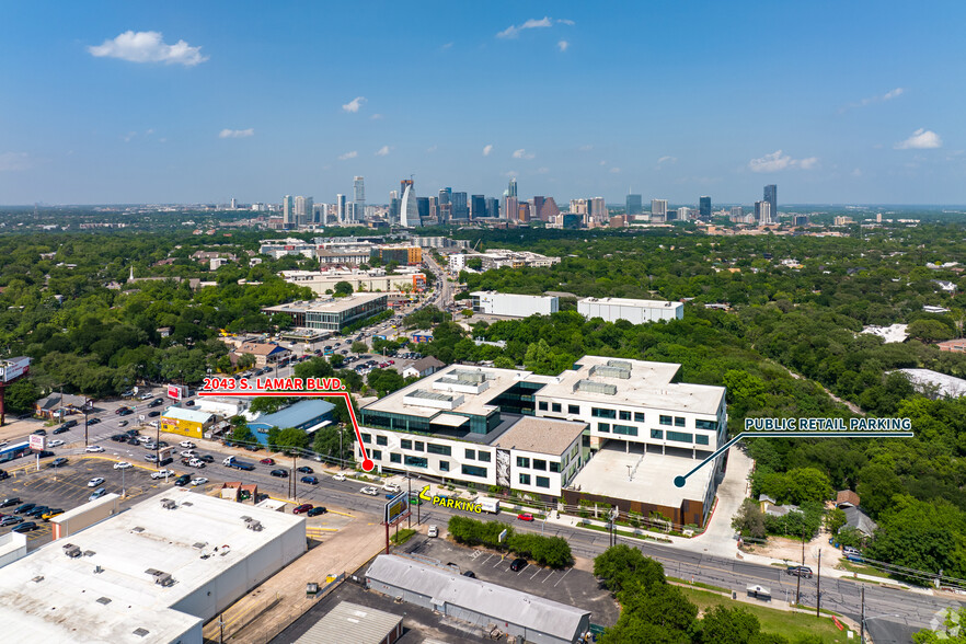 2043 S Lamar Blvd, Austin, TX for lease - Building Photo - Image 2 of 14