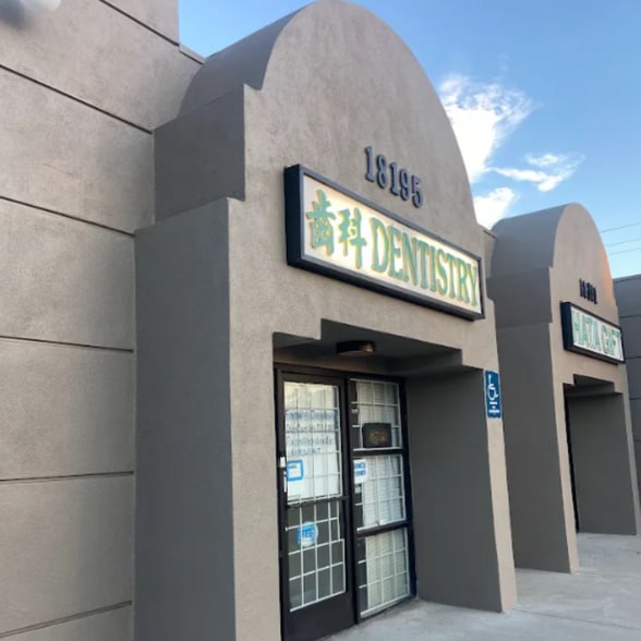 18183-18195 Van Ness Ave, Torrance, CA for lease - Building Photo - Image 3 of 6