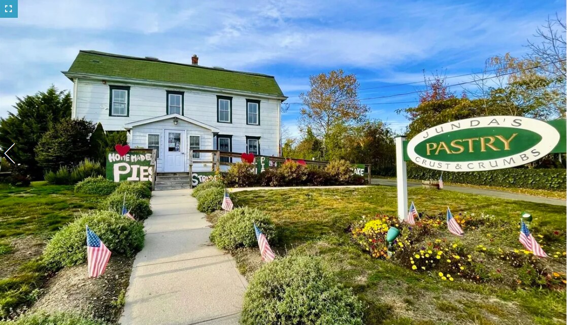 1612 Main Rd, Riverhead, NY for sale Building Photo- Image 1 of 1