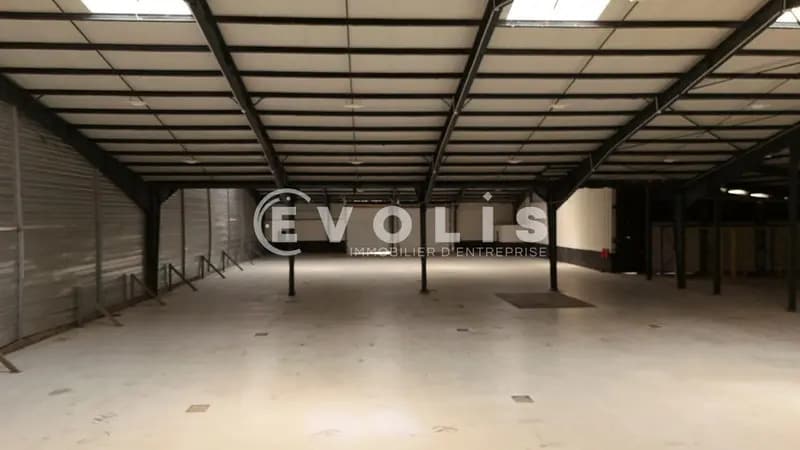 Industrial in Châteaurenard for lease - Interior Photo - Image 2 of 9