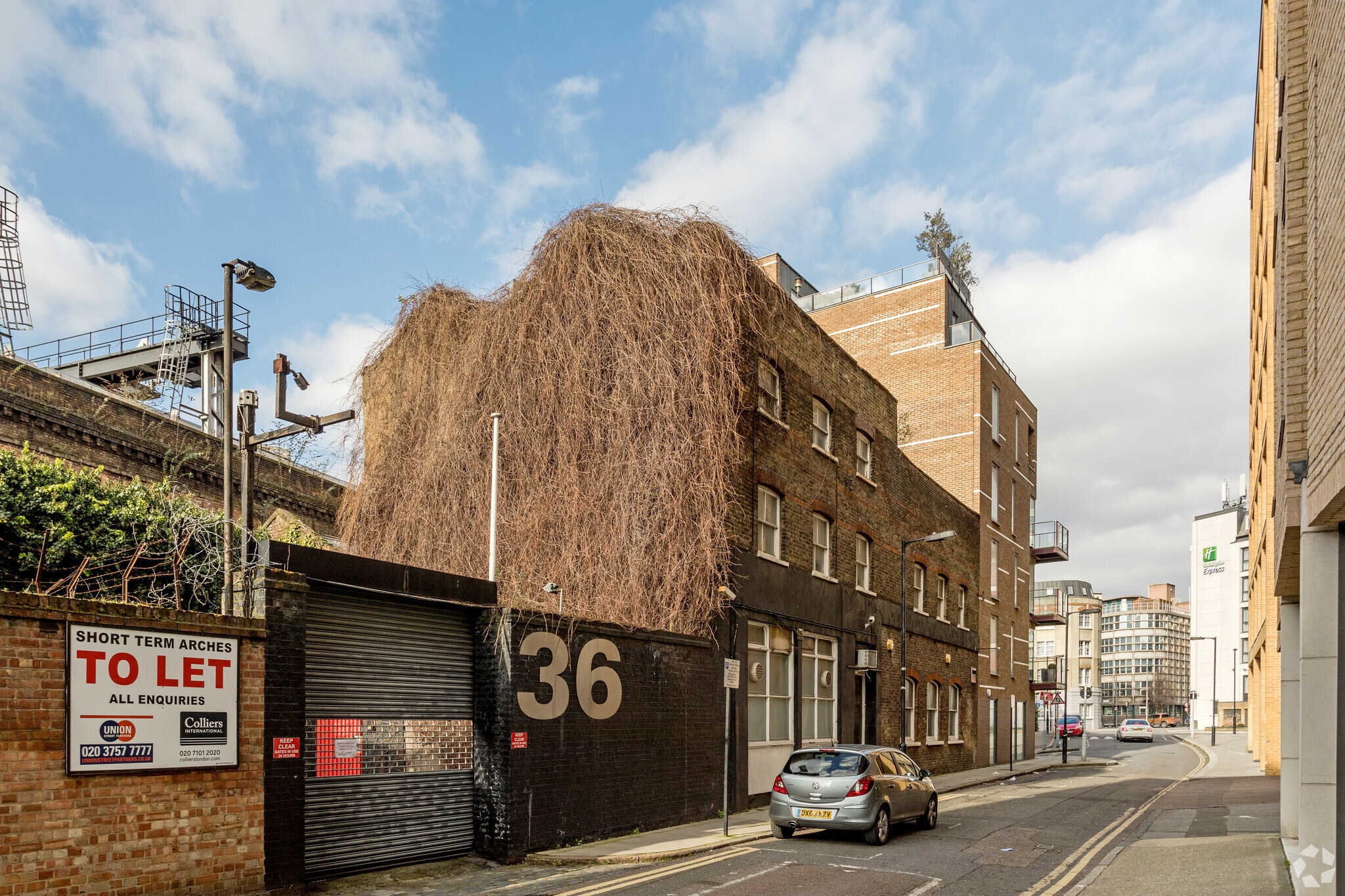 36 Bear Ln, London for sale Primary Photo- Image 1 of 1