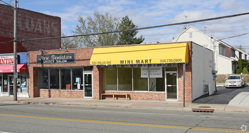 629631 Willis Ave, Williston Park, NY 11596