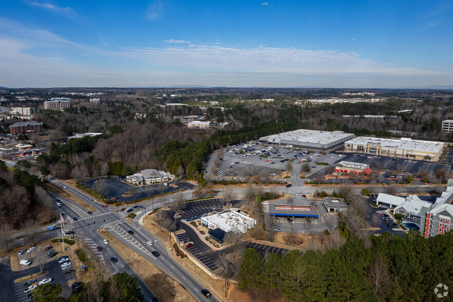 10575 Davis Dr, Alpharetta, GA for lease - Aerial - Image 2 of 5