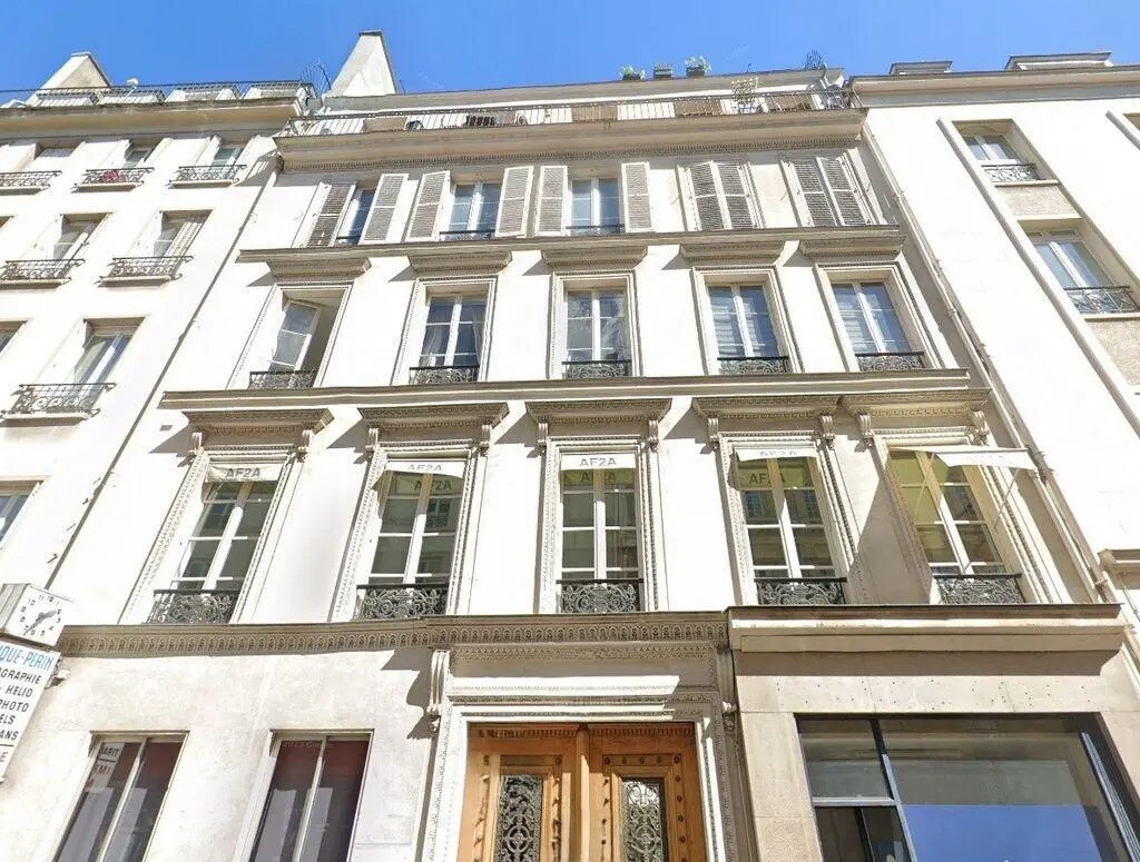 Office in Paris for lease Building Photo- Image 1 of 9