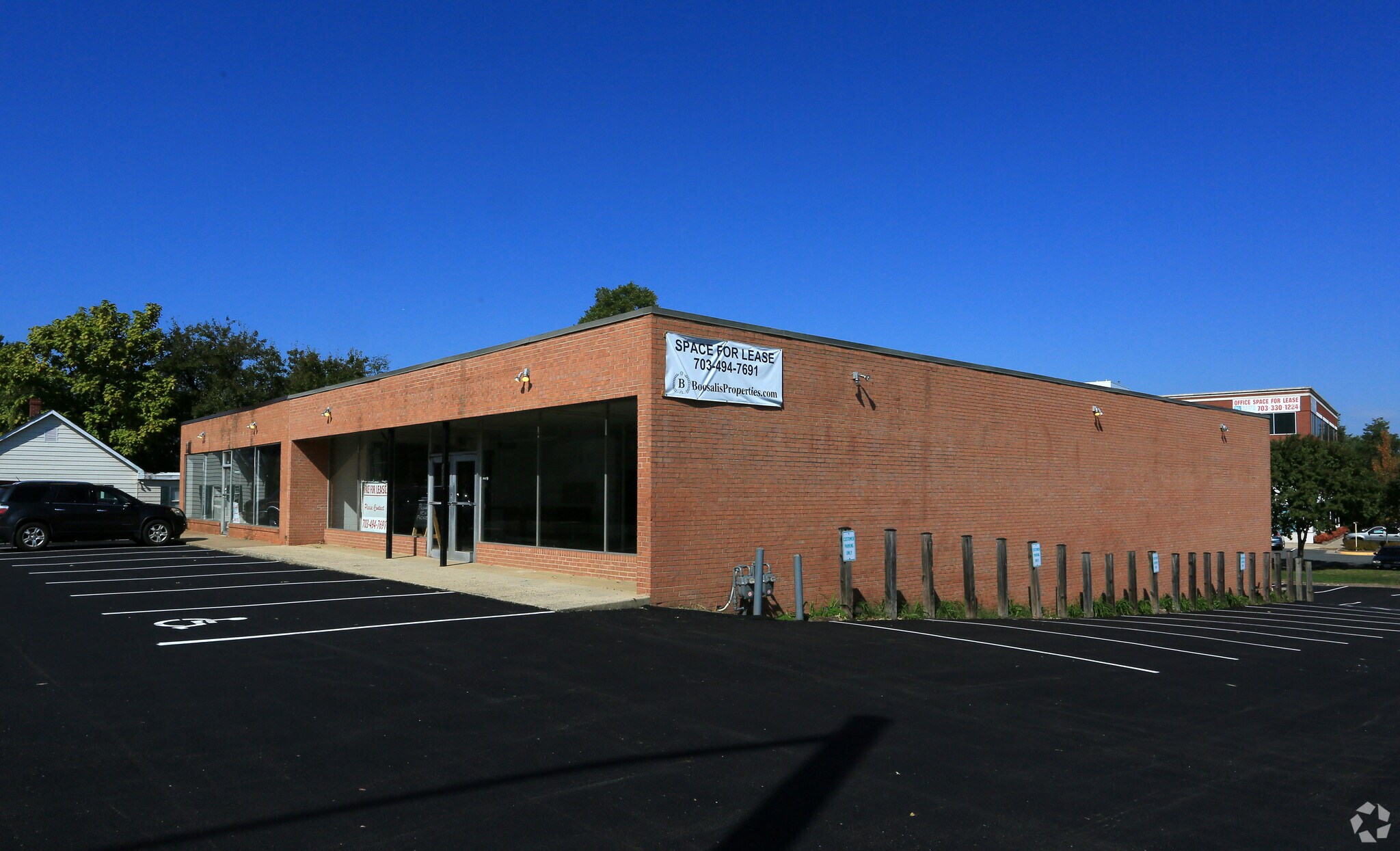 9506-9508 Center St, Manassas, VA for sale Primary Photo- Image 1 of 1